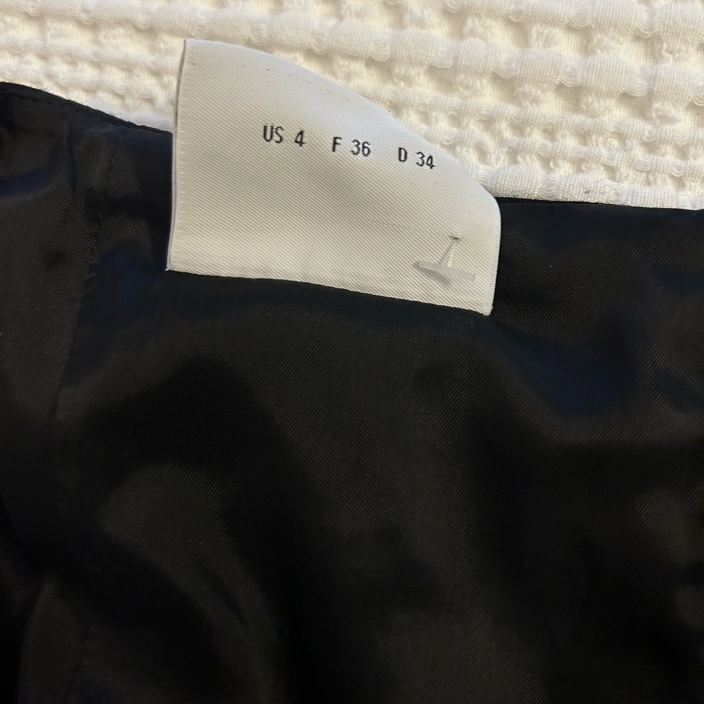 Akris Punto Sleeveless Knit Dress – Black – Beaded Shoulder Detail – Size 4 - Picture 9 of 11